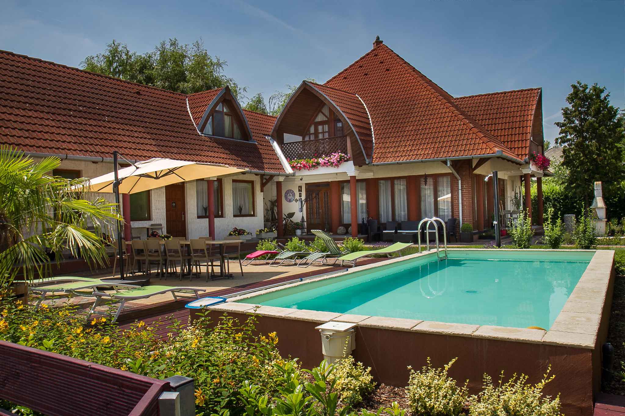 Ferienwohnung in einem Apartmenthaus mit Pool und   in Ungarn