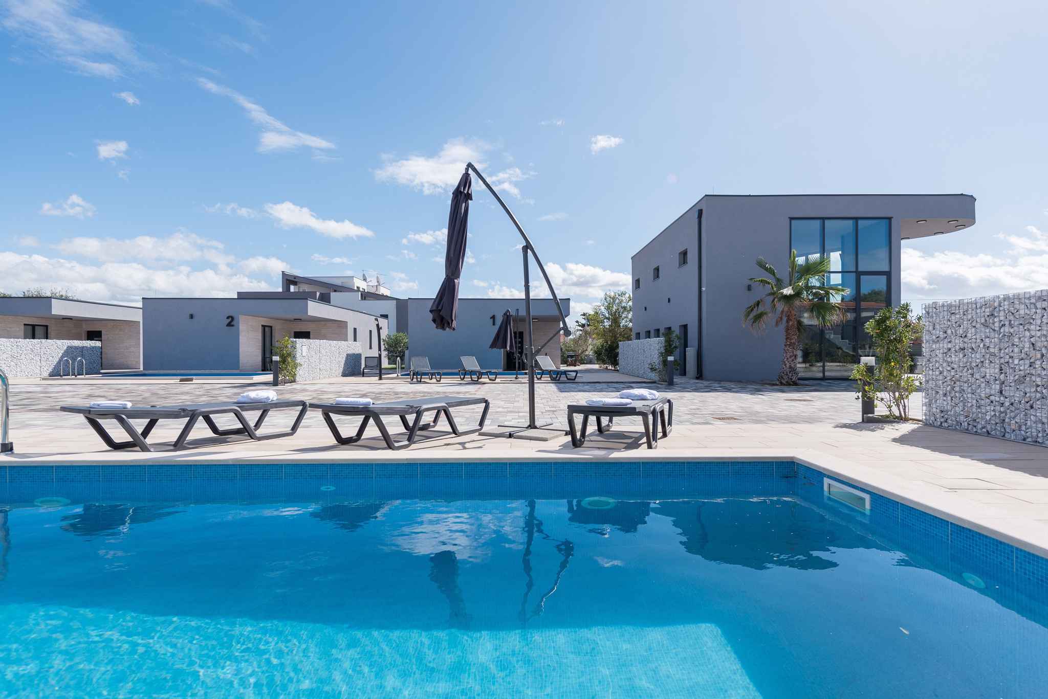 Villa mit Pool in einem Luxusresort Ferienhaus  Insel Pag