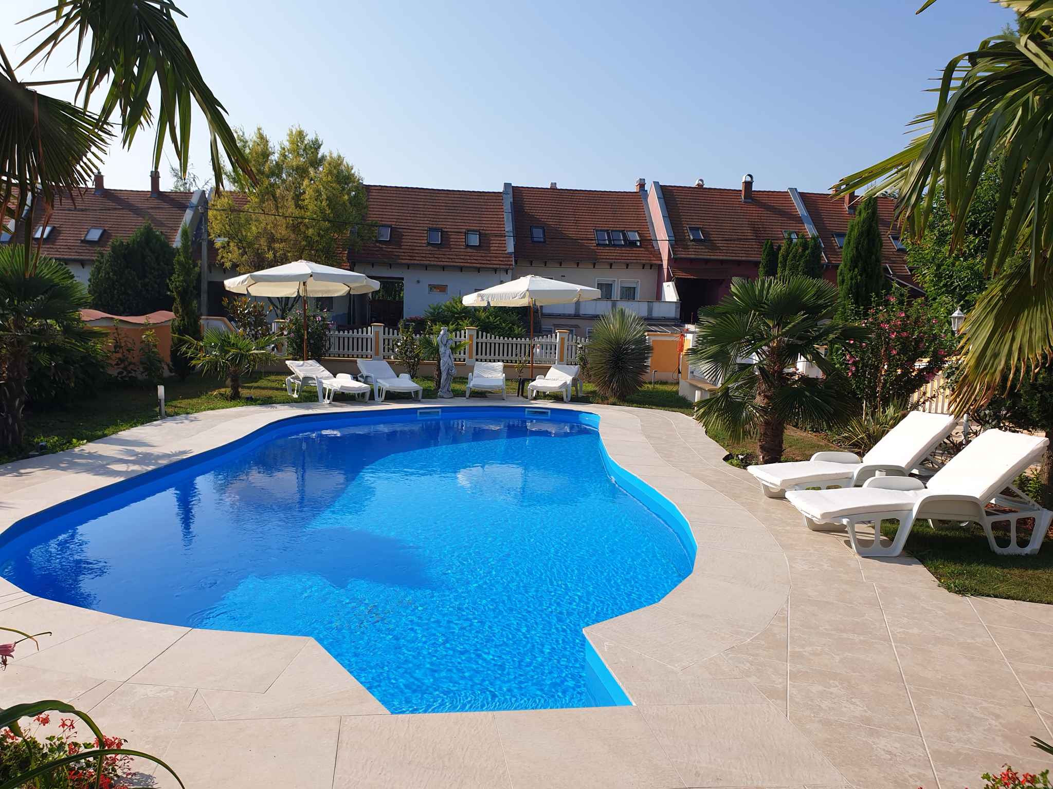 Ferienwohnung mit Terrasse, Pool und Terrassengril   Zamárdi