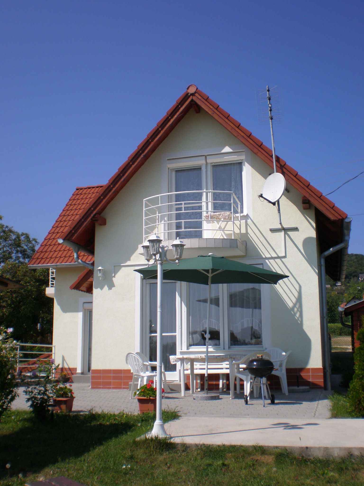 Ferienhaus Balatonpanorámával