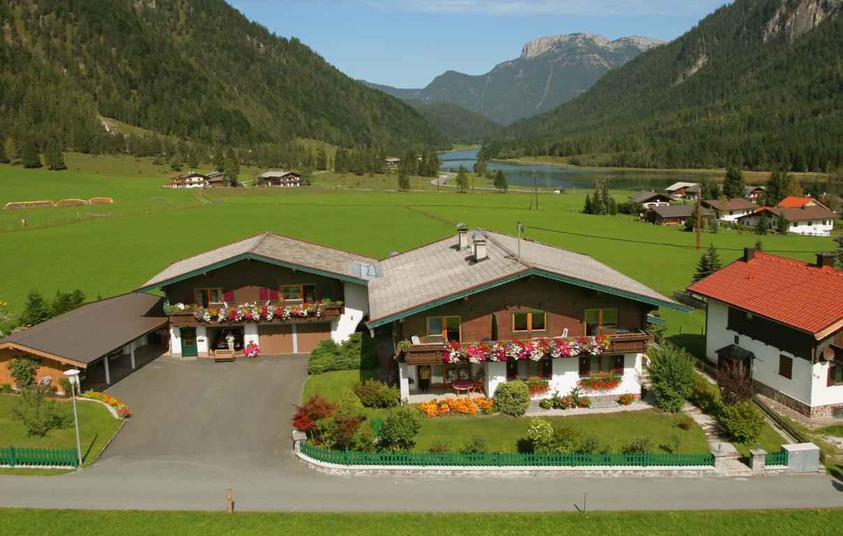 Ferienwohnung in zentraler Lage   Tirol