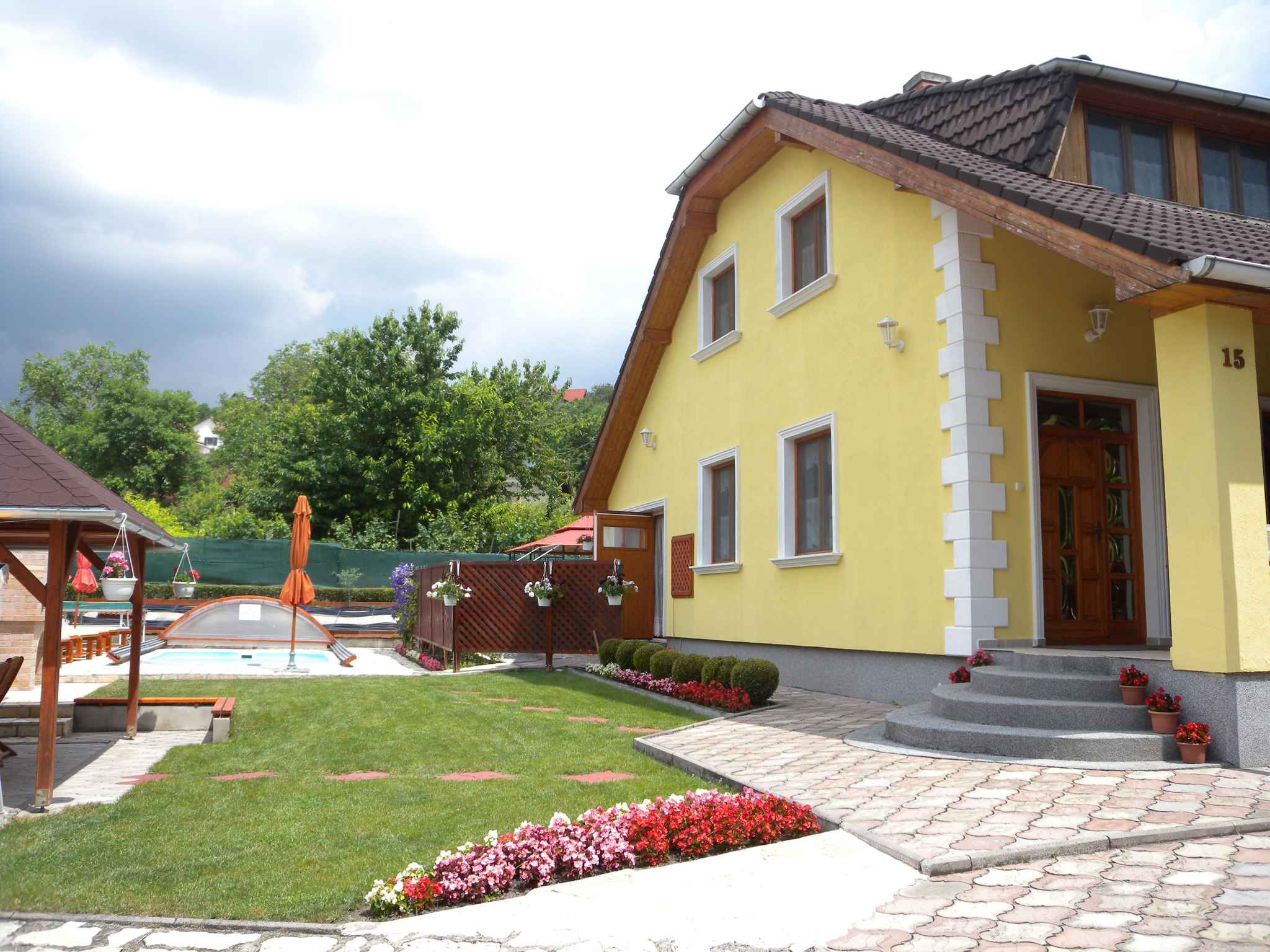 Ferienhaus mit Pool und Terrasse  in Ungarn