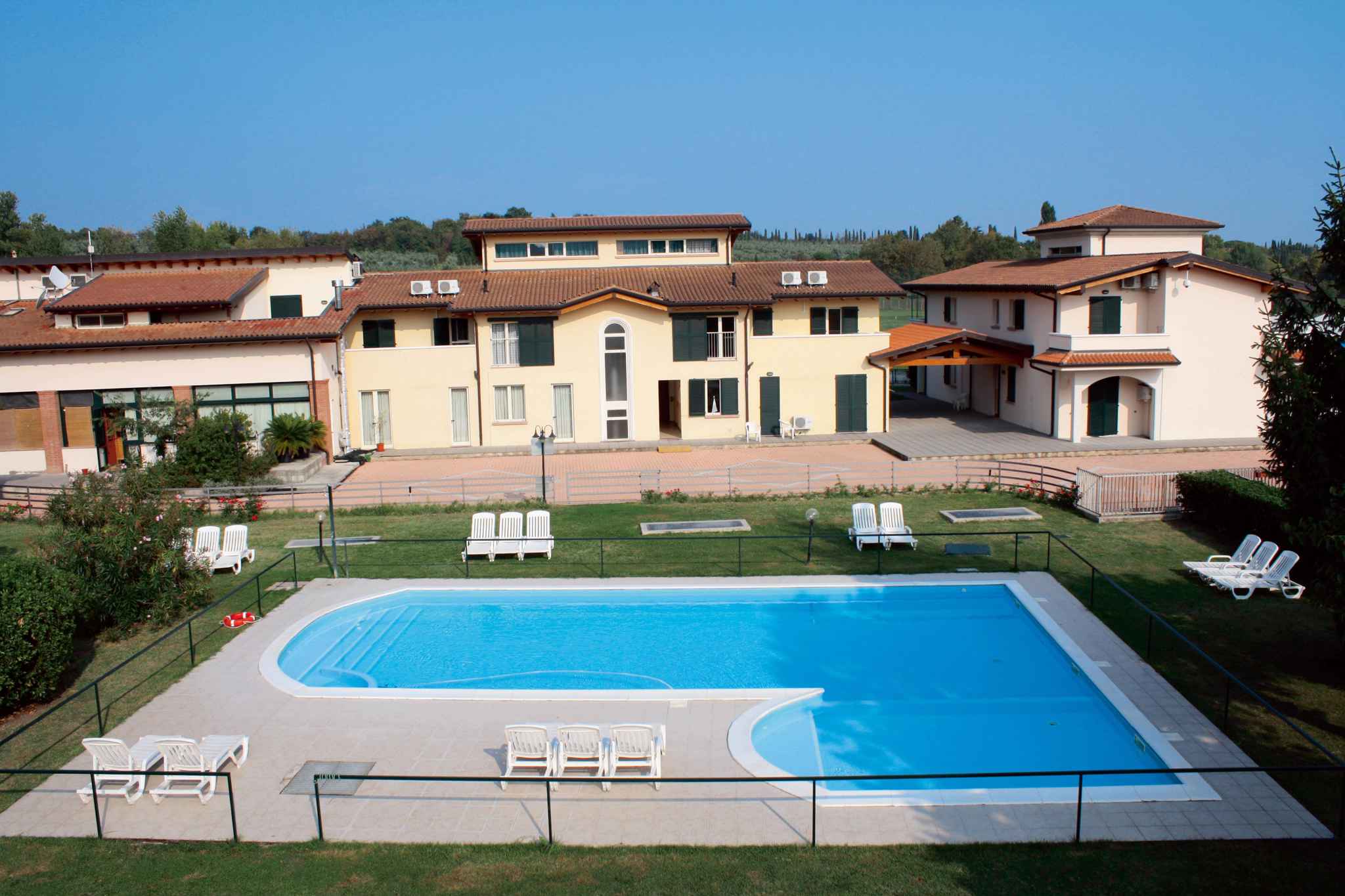 Ferienwohnung Residence Il Colombaro (279700), Salò, Gardasee, Lombardei, Italien, Bild 2