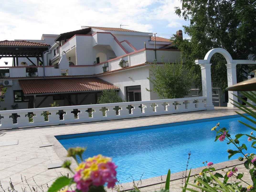 Ferienwohnung mit Pool   kroatische Inseln
