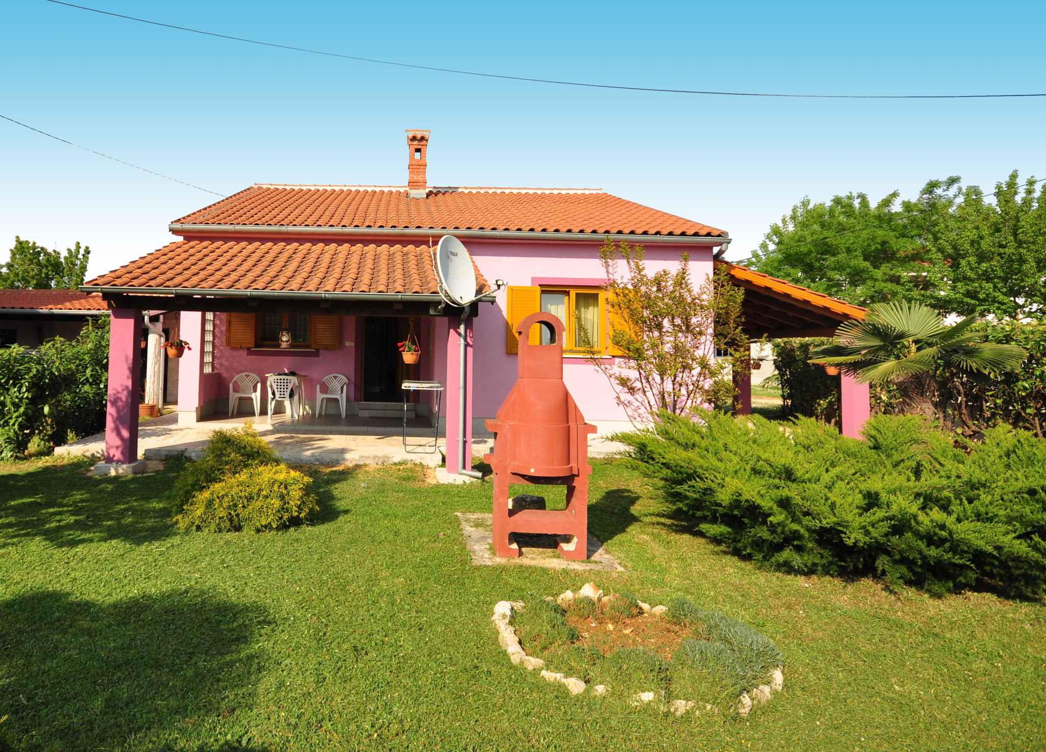 Ferienwohnung mit Terrasse, Garten und Grillmö  in Istrien