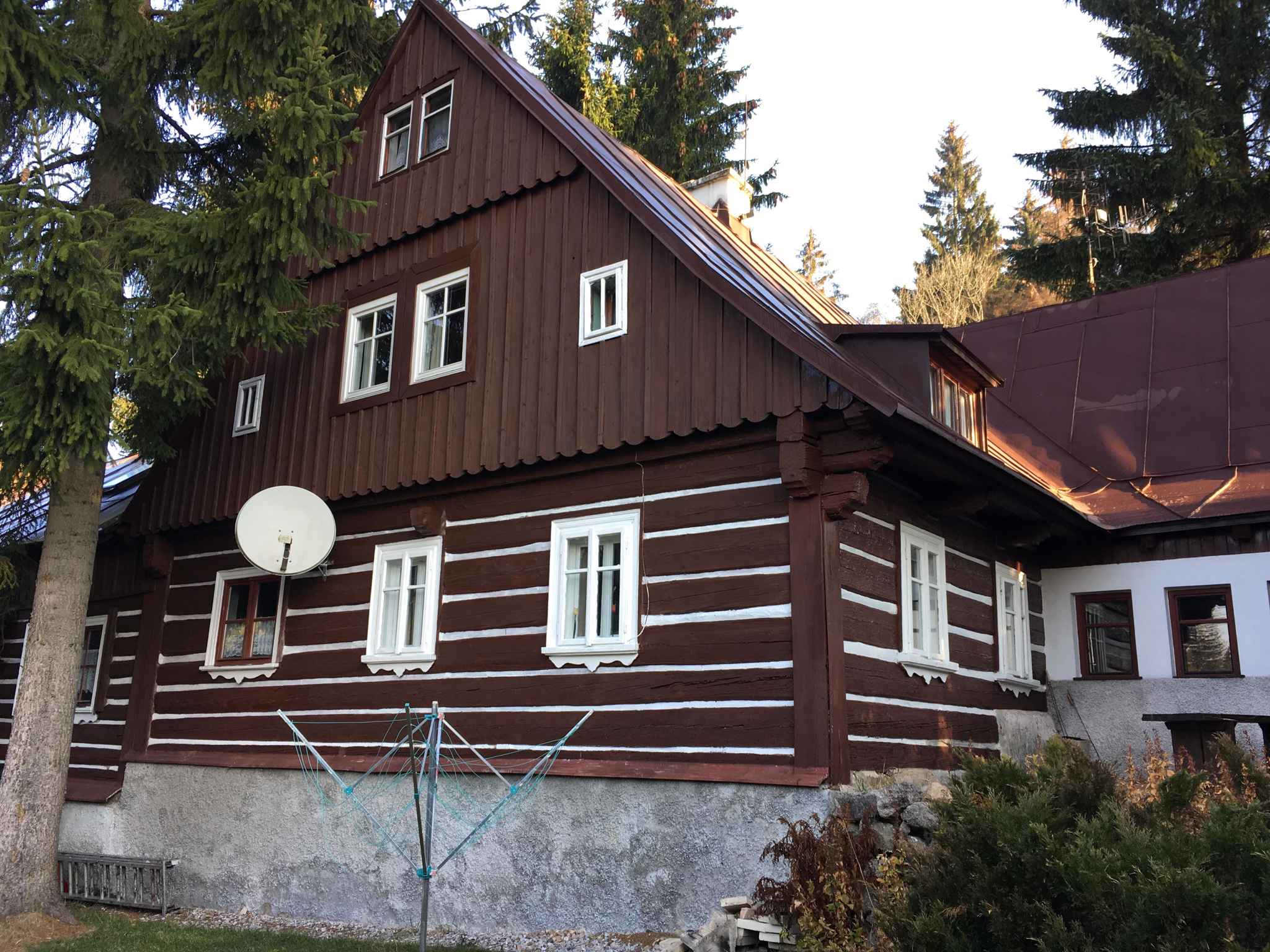 Ferienhaus stilvoll eingerichtet mit Kamin und Sau   Tschechische Republik