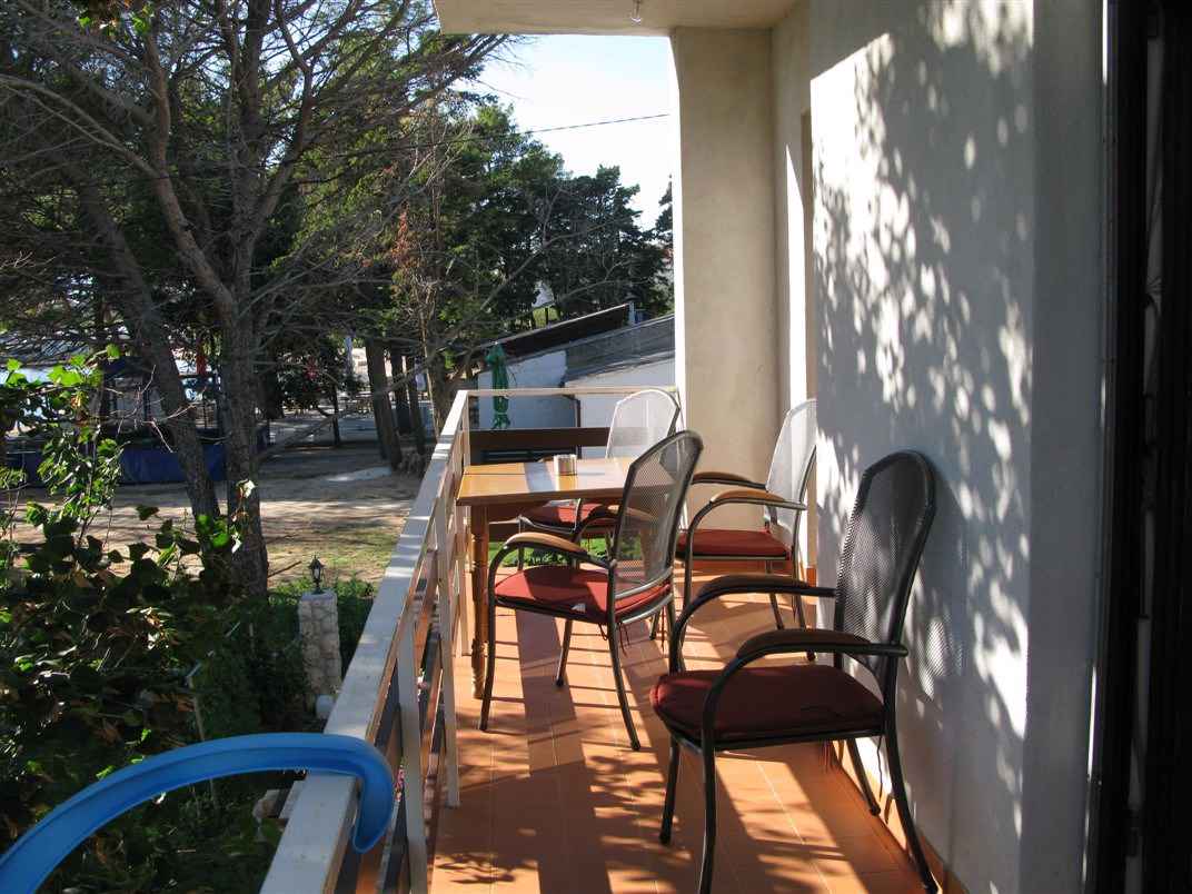 Holiday apartment mit Balkon und Klimaanlage (446909), Banjol, Island of Rab, Kvarner, Croatia, picture 5