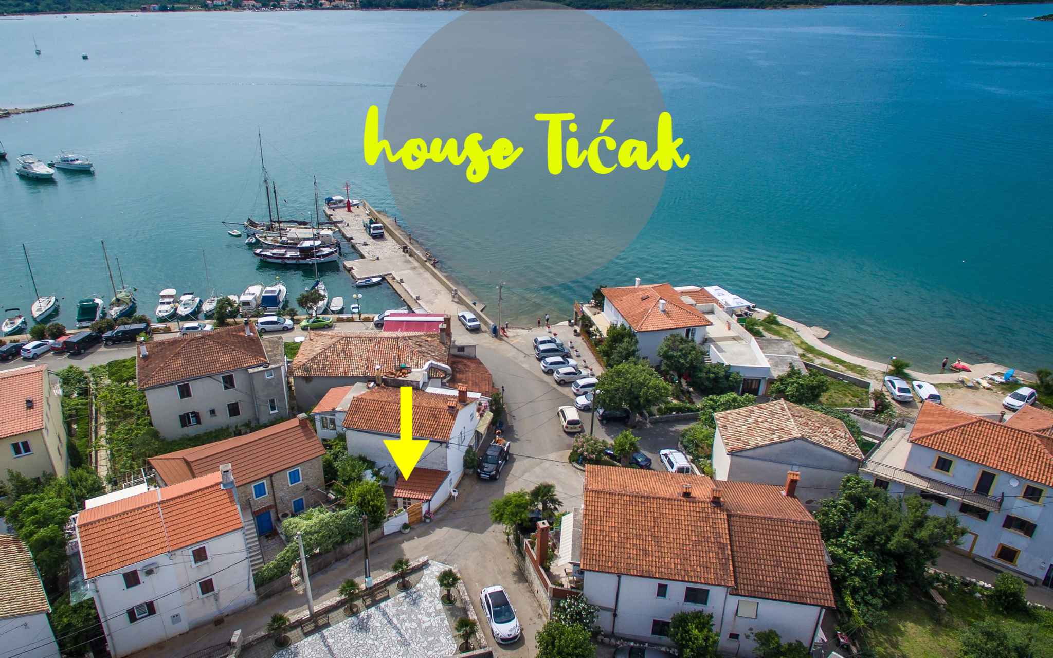 Ferienwohnung mit Terrasse im Ortszentrum   Insel Krk
