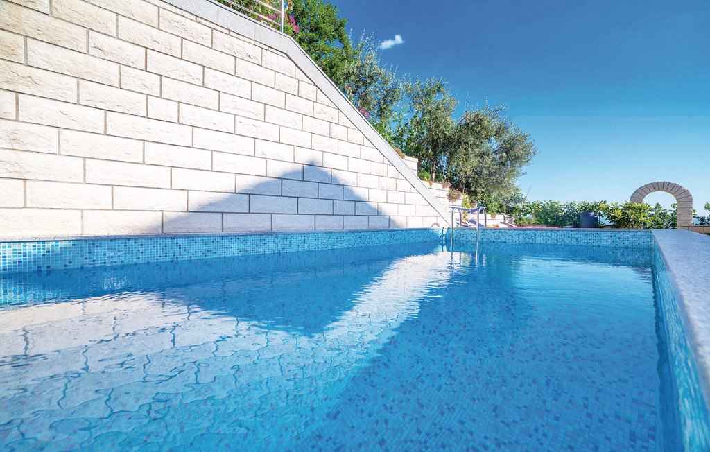 Appartement de vacances mit Pool (596828), Crikvenica, , Kvarner, Croatie, image 1