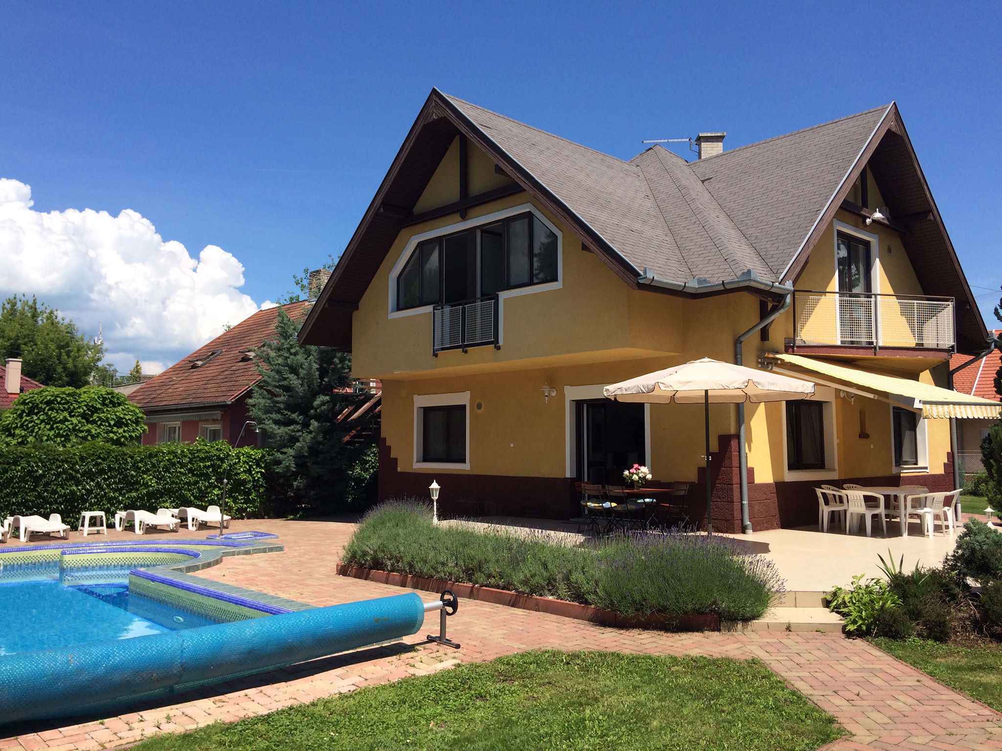 Ferienwohnung mit Pool- und Saunanutzung