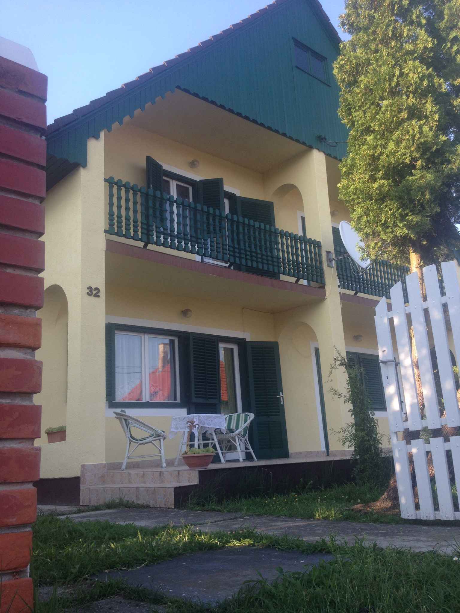 Ferienhaus mit zwei Terrassen  am Balaton Plattensee