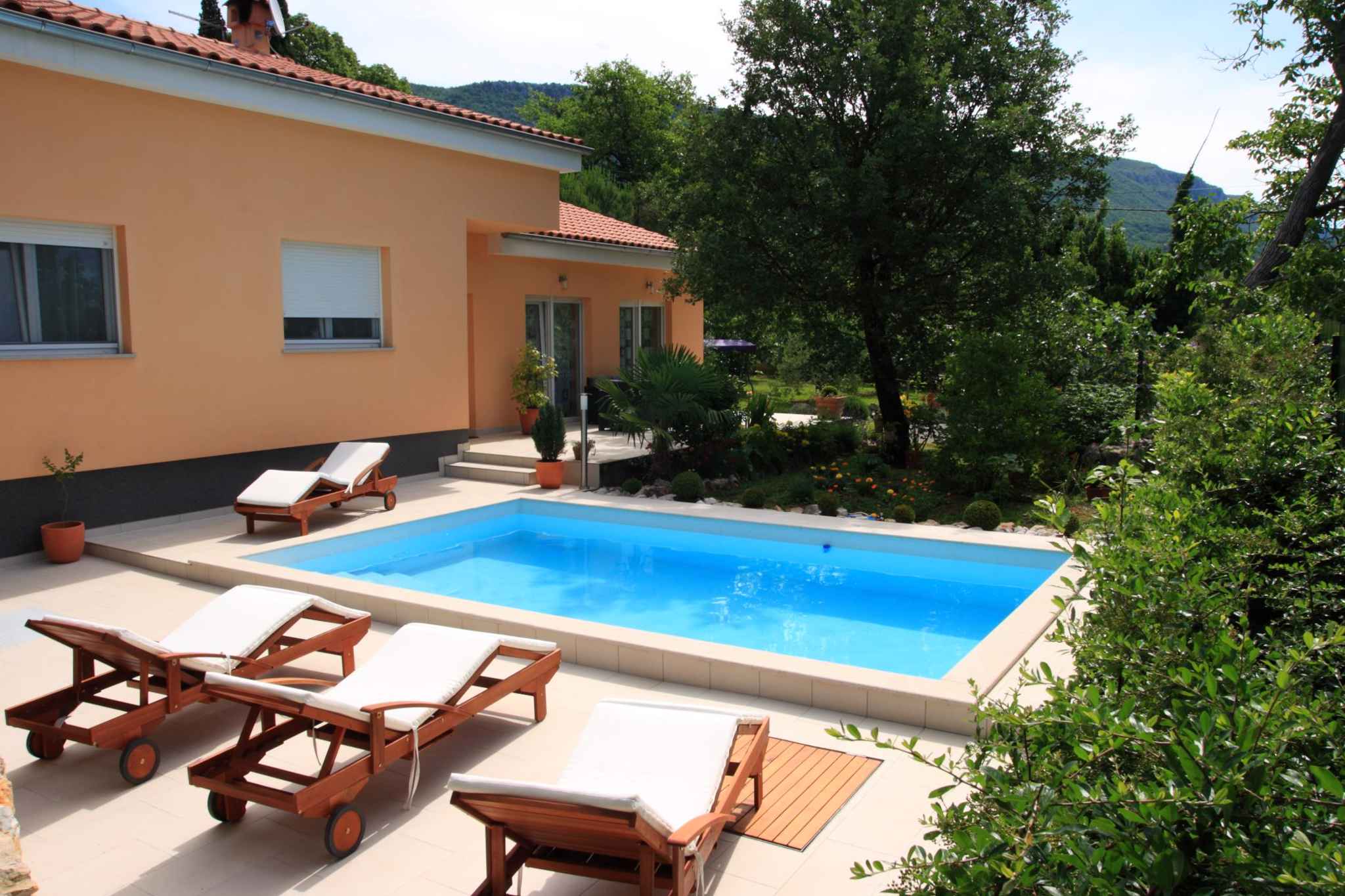 Ferienhaus mit Pool und Klimaanlage  in Kroatien