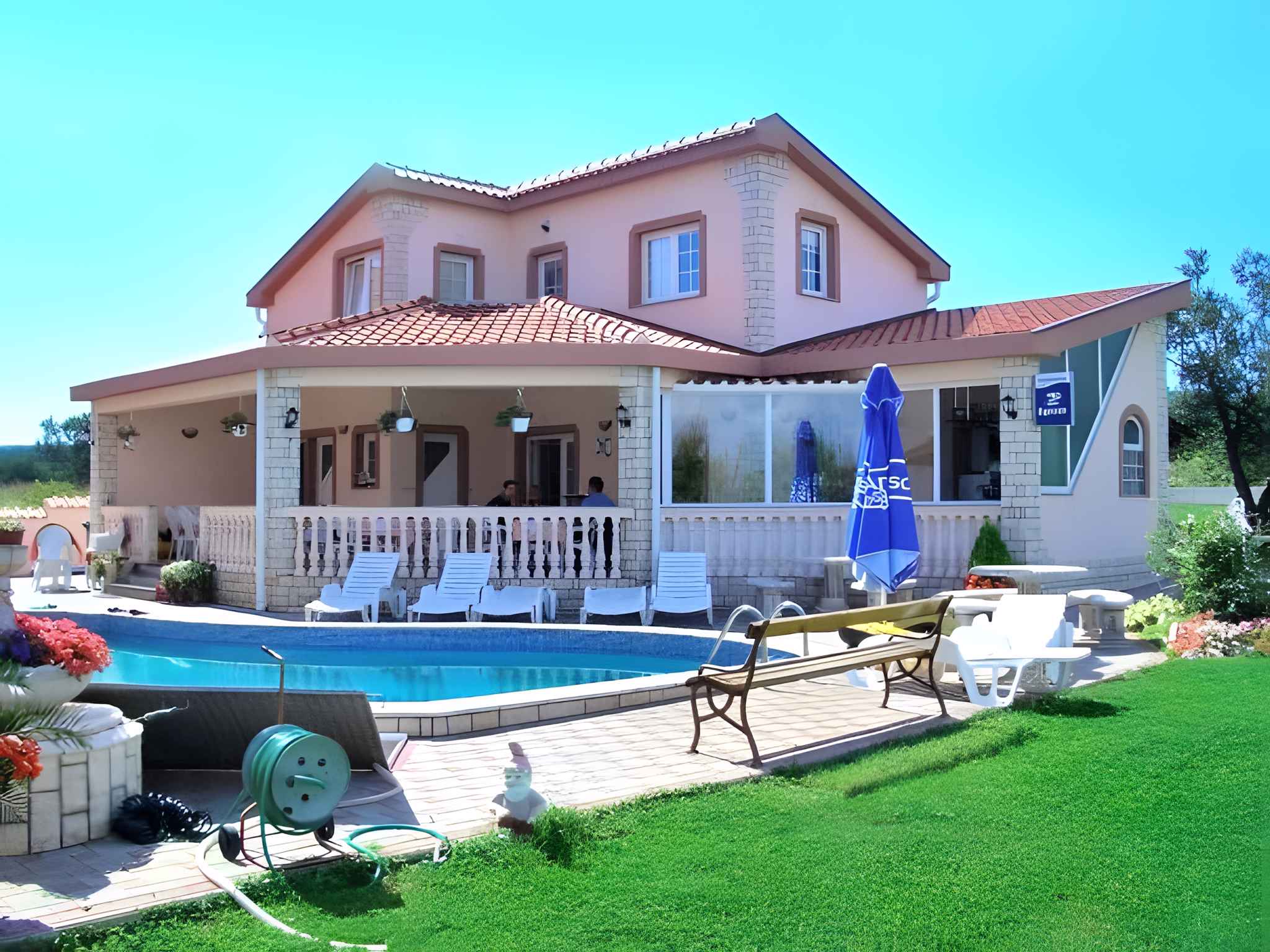 Ferienwohnung mit Pool 20 m von der Adria   Insel Pasman