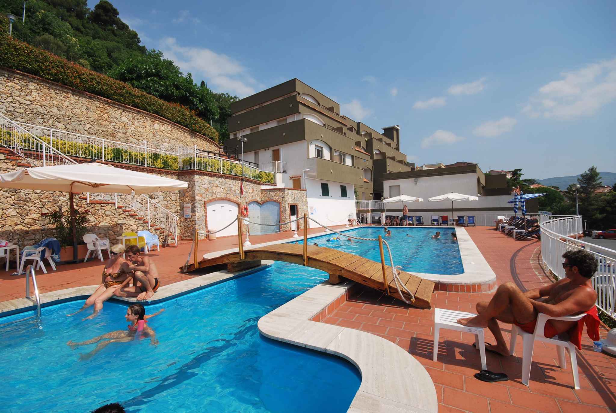 Ferienwohnung mit Pool und Klimaanlage  