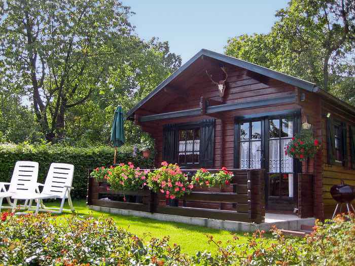 Hütte mit Terrasse und Garten Ferienhaus in Putbus