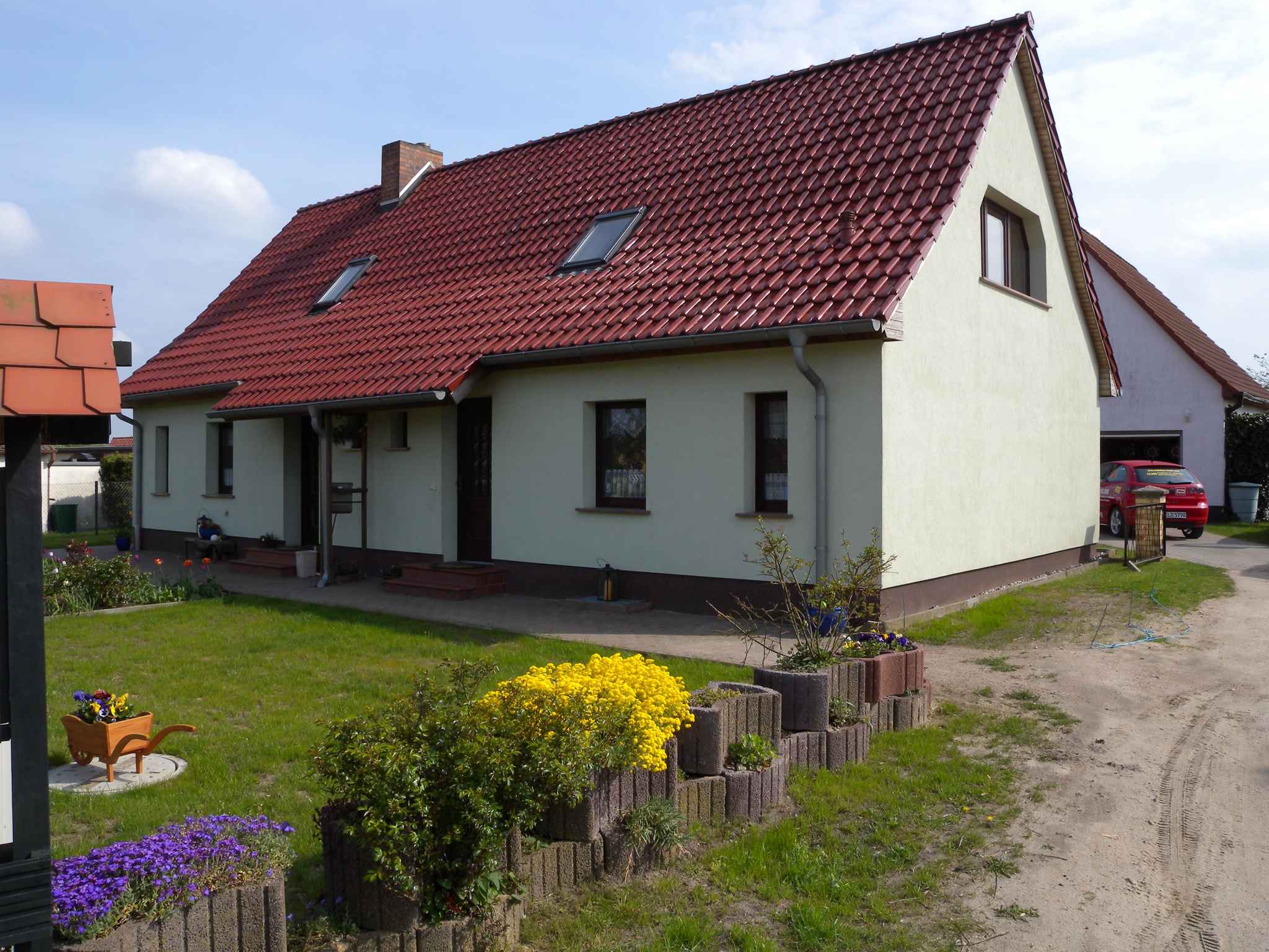 Ferienhaus mit Terrasse und Garten  in Zirkow