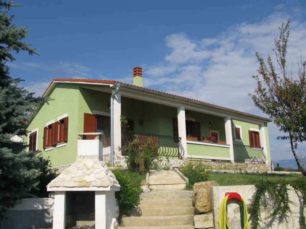 Ferienhaus mit Terrasse und Klimaanlage Ferienhaus  kroatische Inseln