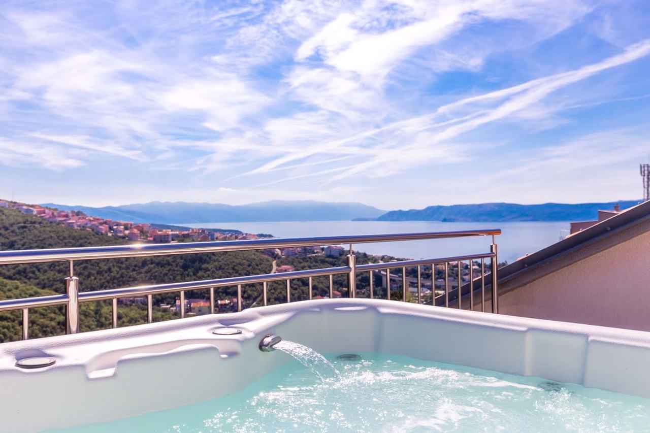 Ferienwohnung mit Whirlpool und Panoramablick  in Kroatien