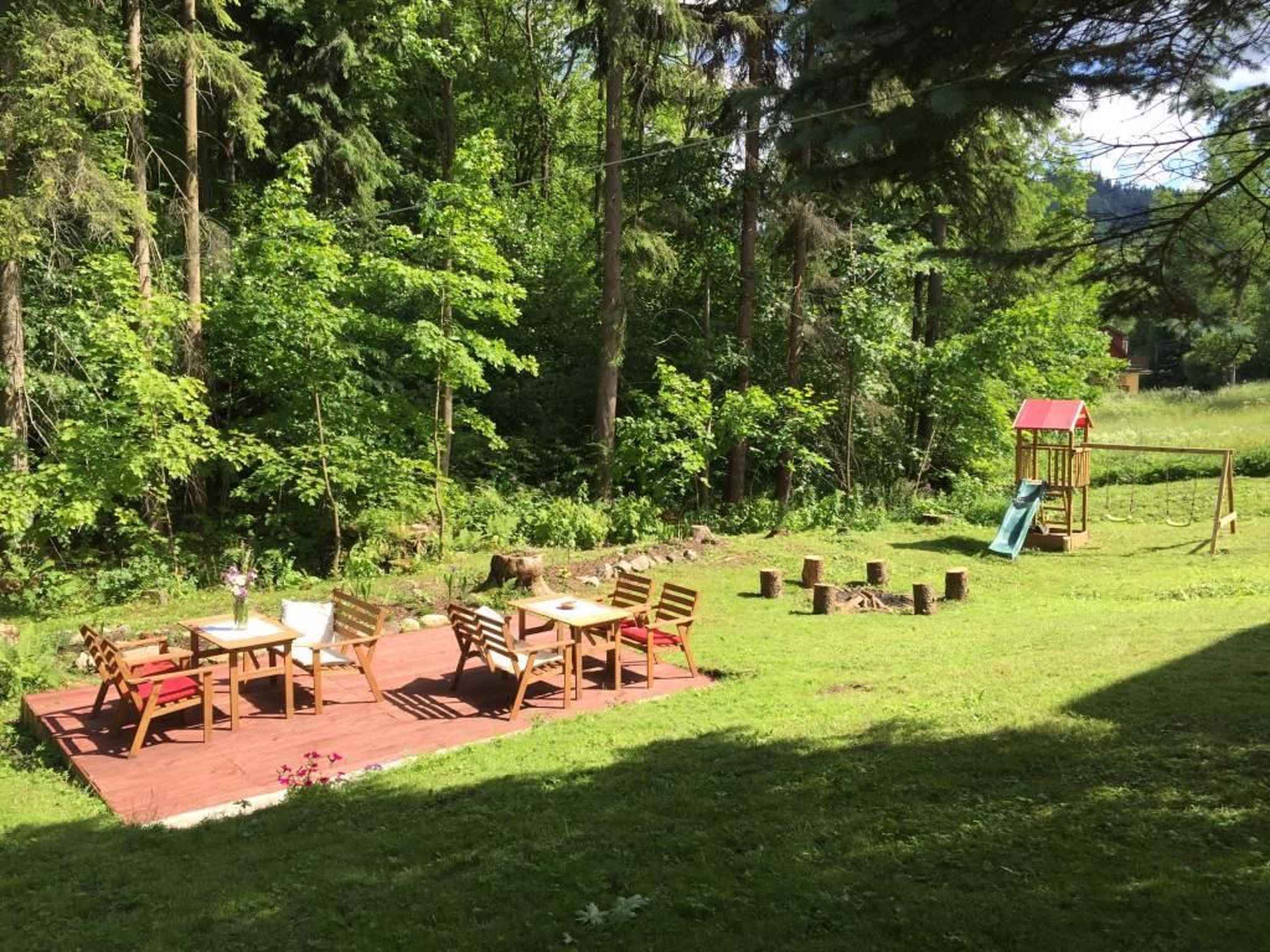 Berghütte mit Bademöglichkeit, Spielplat Ferienhaus  Tschechische Republik