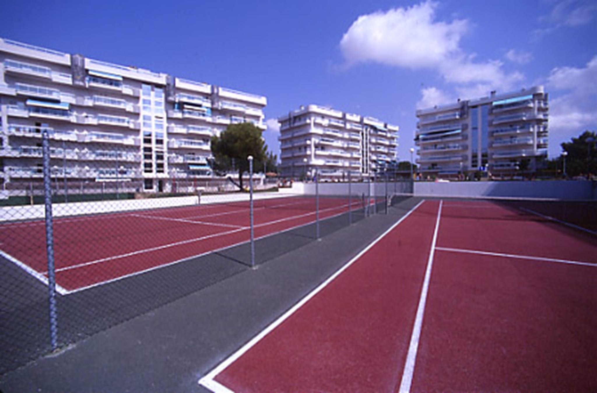 Ferienwohnung mit Tennisplatz und Außenpool (337882), Salou, Costa Dorada, Katalonien, Spanien, Bild 4