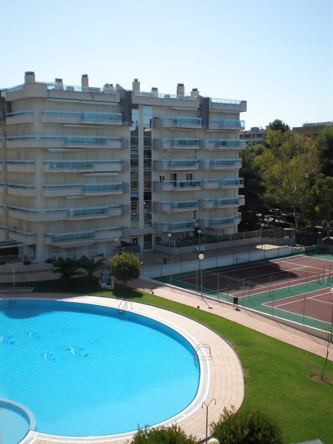 Ferienwohnung mit Tennisplatz und Außenpool (337882), Salou, Costa Dorada, Katalonien, Spanien, Bild 1