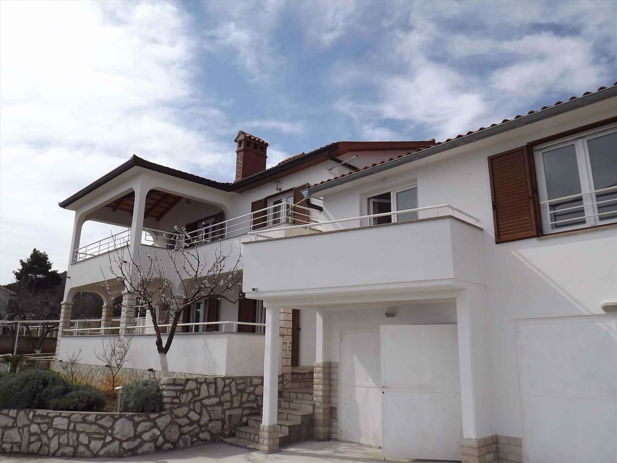 Ferienwohnung mit Terrasse und Meersicht  in Istrien