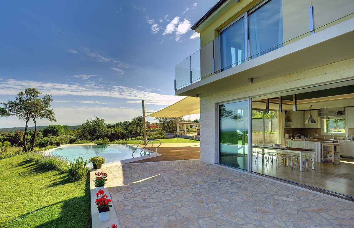 Ferienhaus mit Pool und Klimaanlage Ferienhaus  Krnica