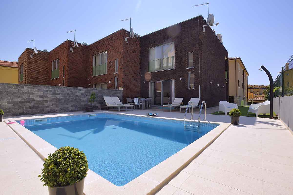 Villa modern eingerichtet mit Swimmingpool  in Istrien