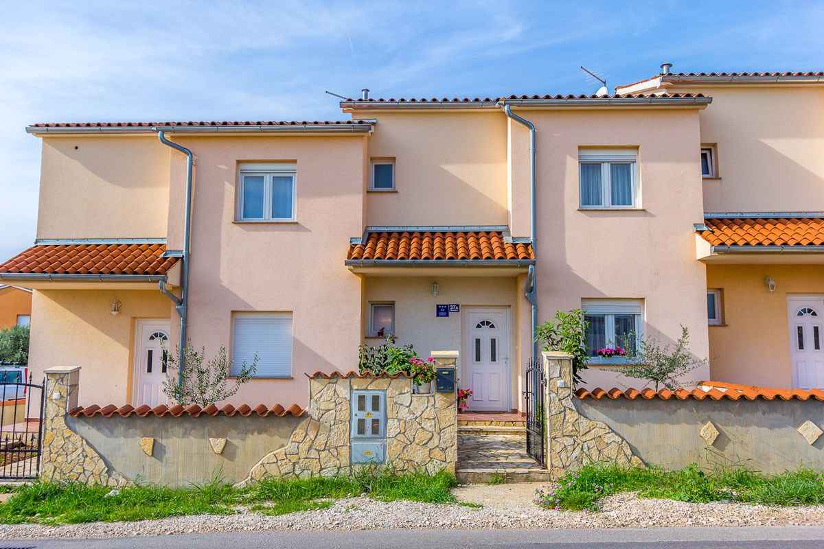 Ferienhaus mit Grill und Terrasse  in Kroatien