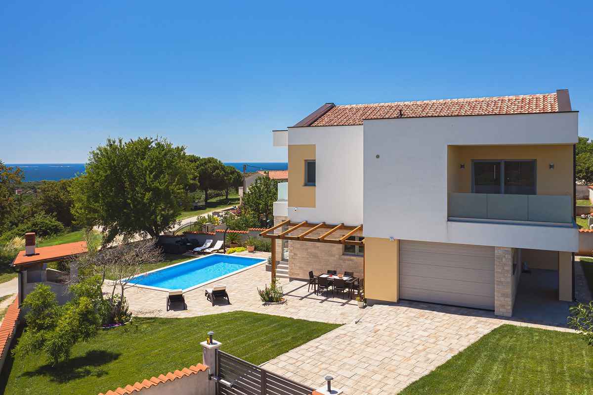 Villa mit Swimmingpool und Sauna Ferienhaus in Kroatien