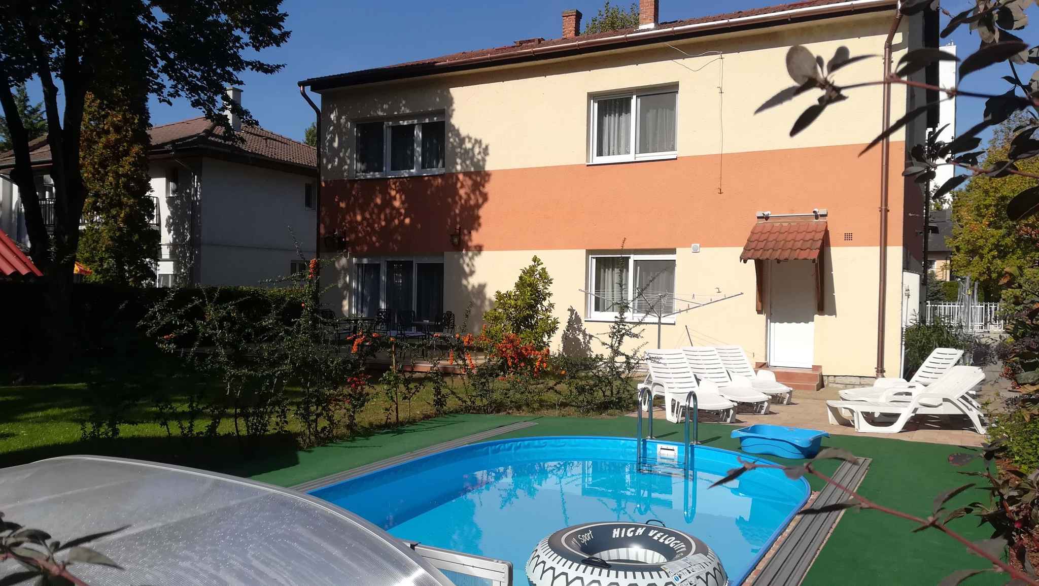Ferienhaus Mit Pool und Internet Ferienhaus am Balaton Plattensee