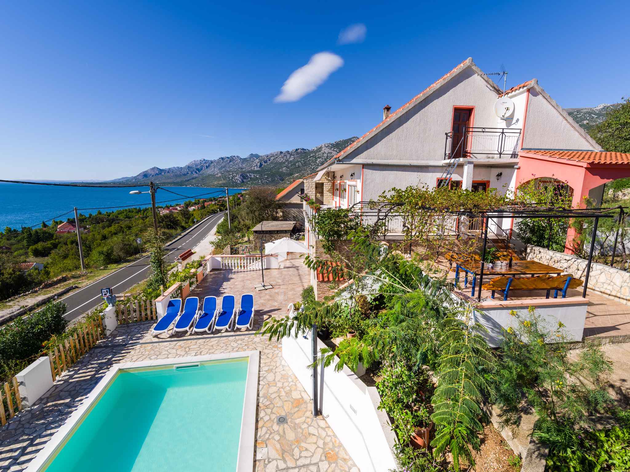 Ferienhaus mit Pool und Meerblick Ferienhaus in Kroatien