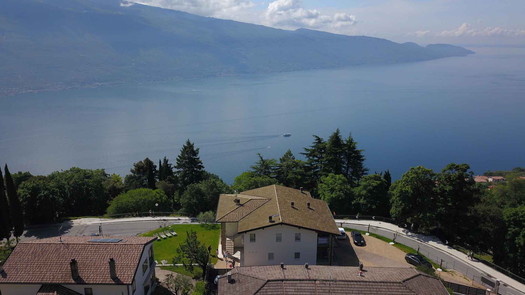 Ferienwohnung ruhige Lage und zentrale Lage Ferienhaus  Gardasee - Lago di Garda