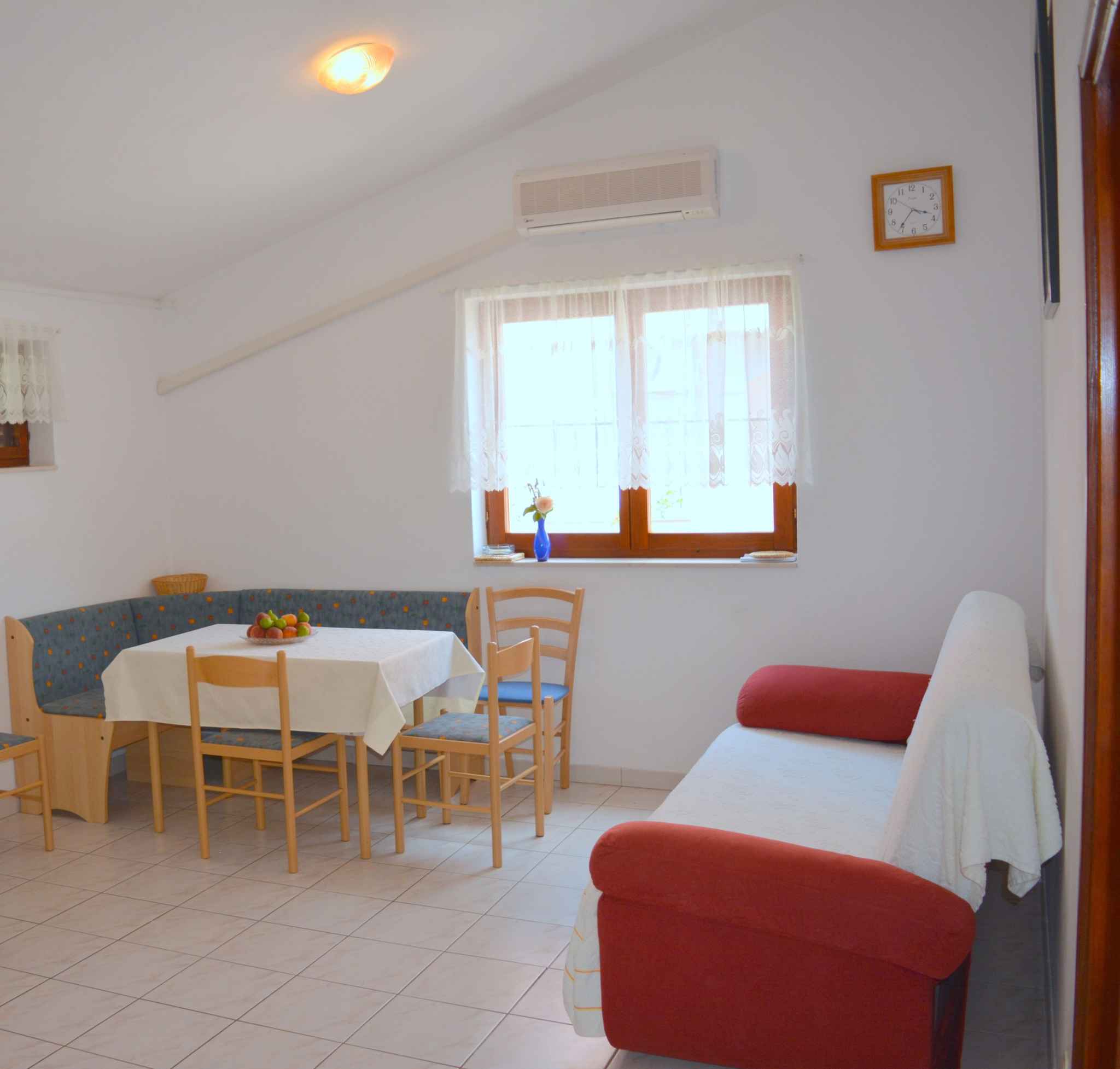 Ferienwohnung mit 25 qm großem Balkon und Klimaanlage (278782), Vodice, , Dalmatien, Kroatien, Bild 16