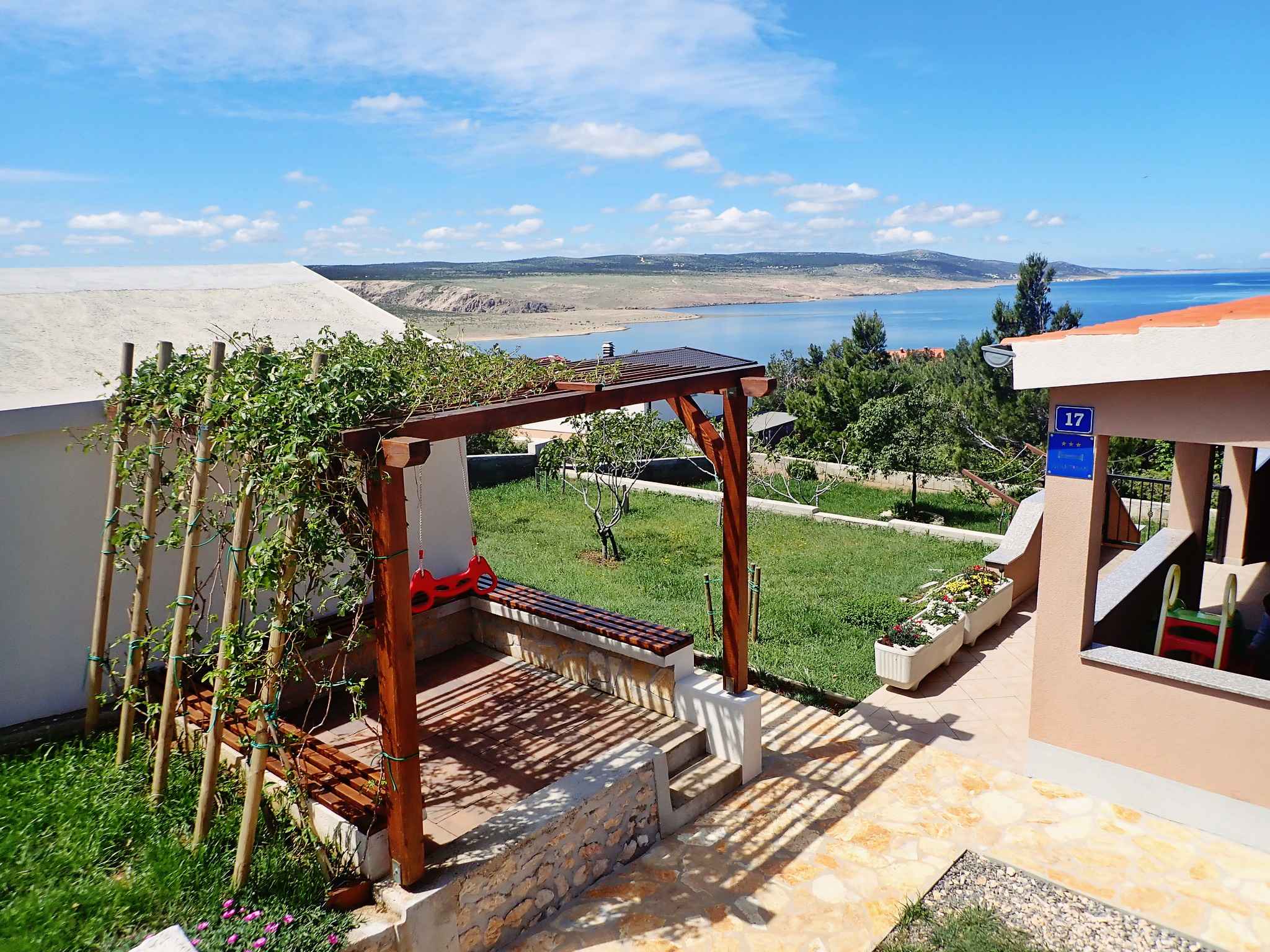 Ferienwohnung mit Klimaanlage und Terrasse mit Mee  in Kroatien